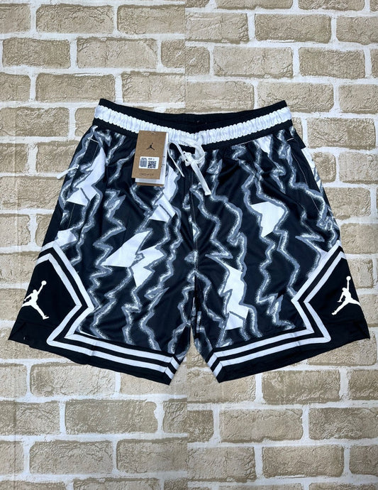 Short Jordan Diamond - Diseño Rayo Negro Y Blanco