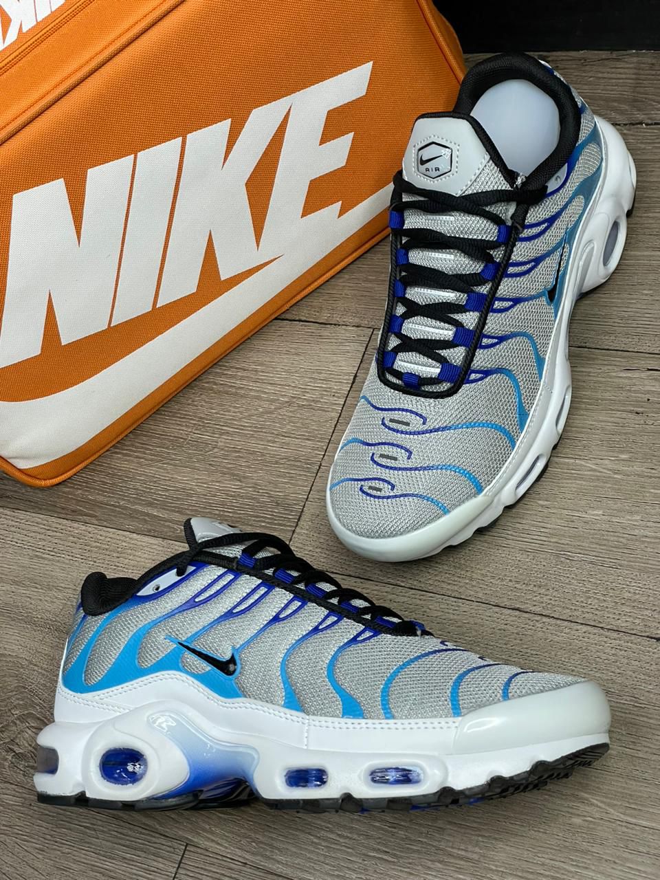 Nike Air Max Plus TN - Grises y Azules