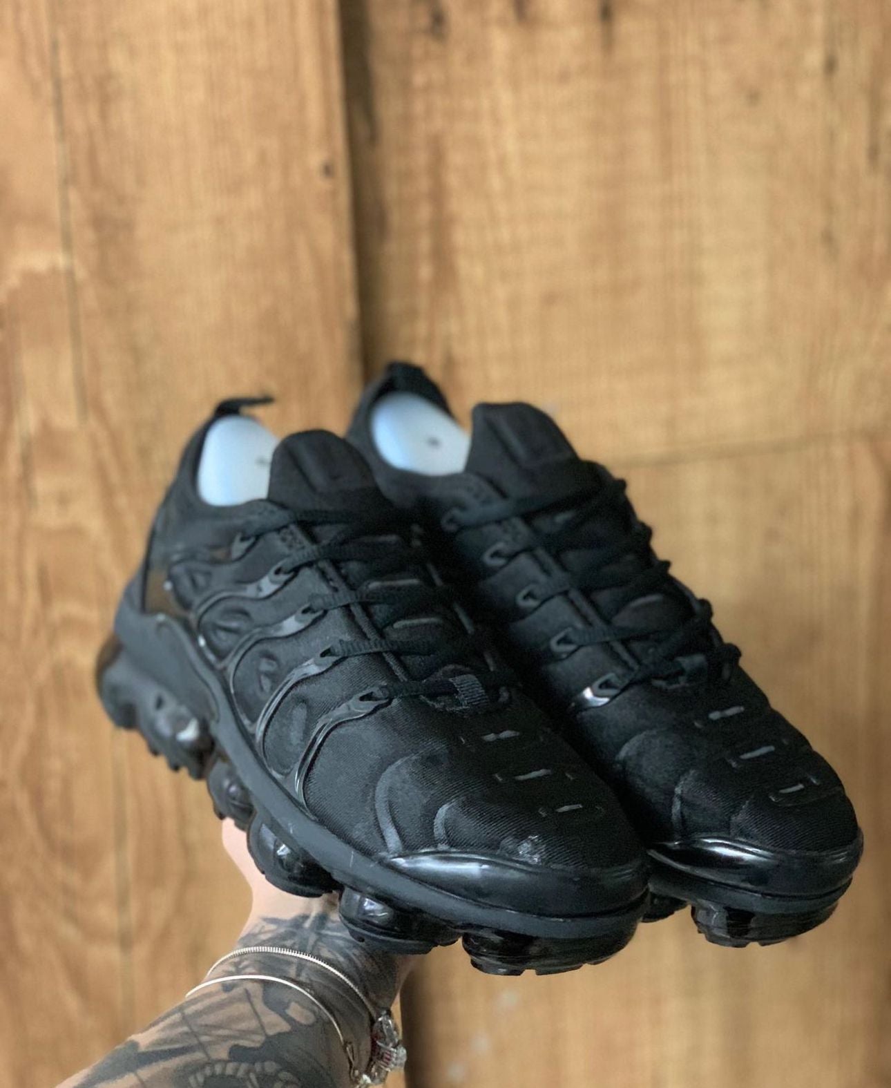 Nike VaporMax PLUS - Total Black negras