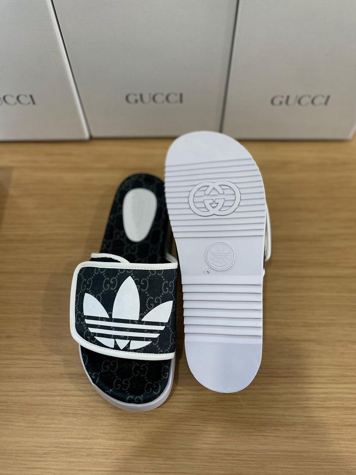 Adidas x GUCCI - Chanclas Negras