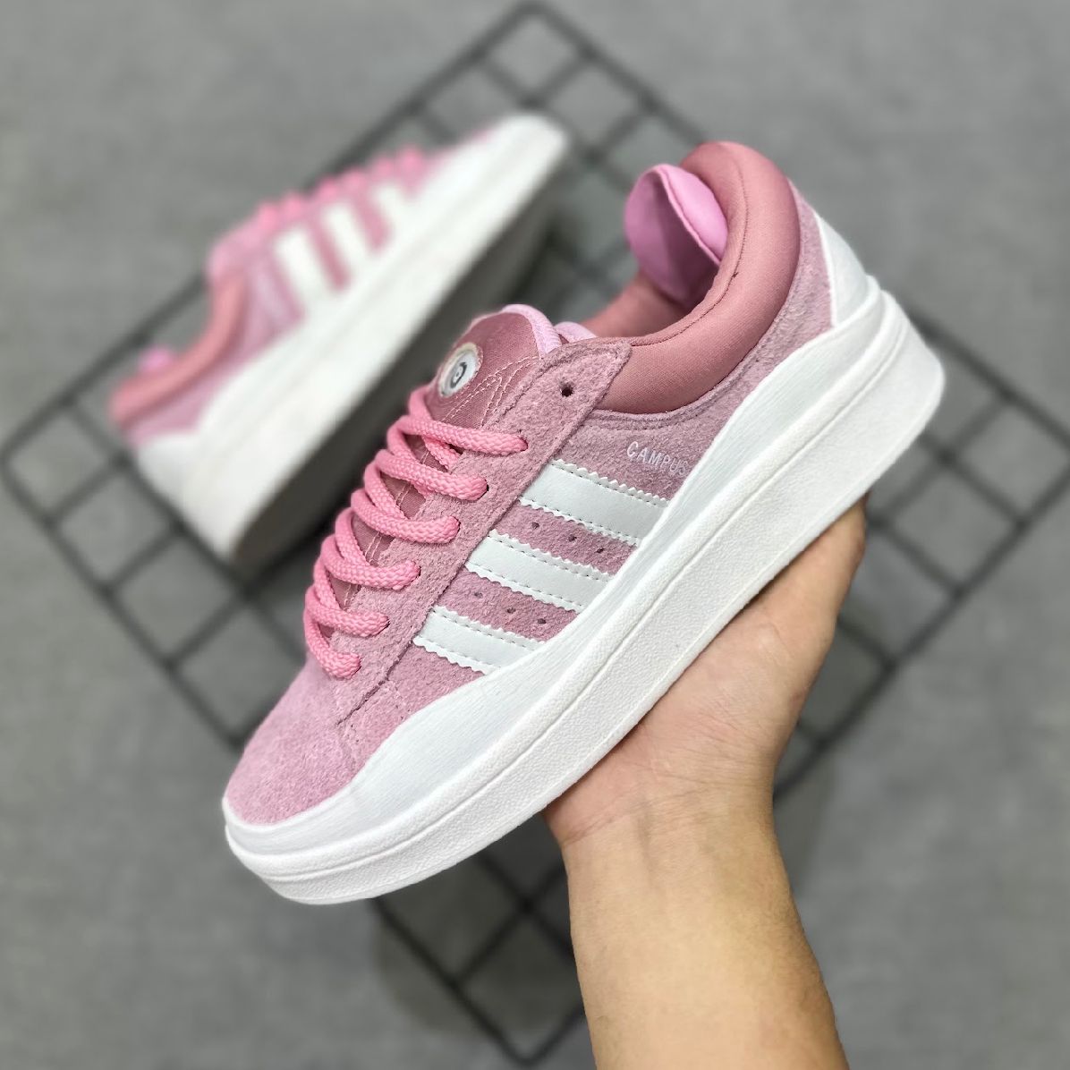 Adidas Campus 00s x BAD BUNNY - Rosa