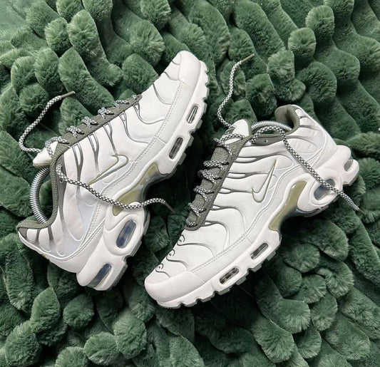 Nike Air Max Plus TN - Verdes olivas