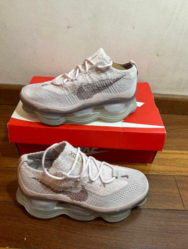 Nike Air Max Scorpion - Gris y Rosado