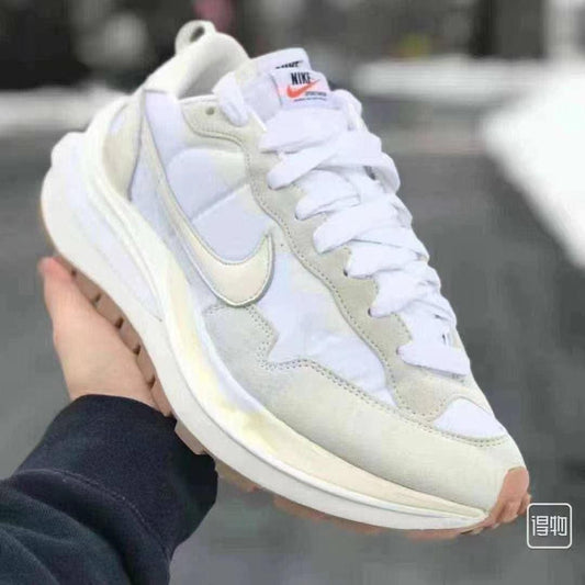 Nike x Sacai – Blancas