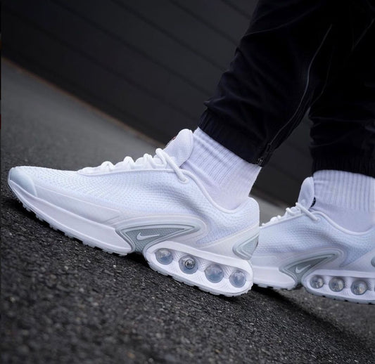 Nike Air Max DN - Blancas