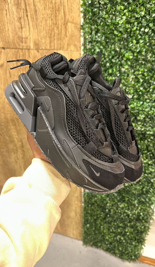Nike Air Max Furyosa - Negras