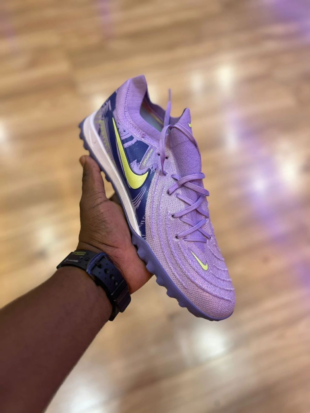 Nike Society Futbol - Violeta y Amarillo