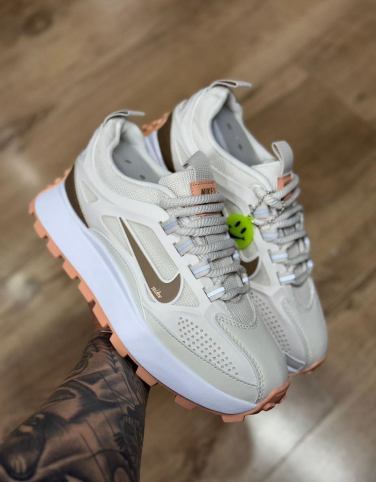 Nike Bailleli – Crema