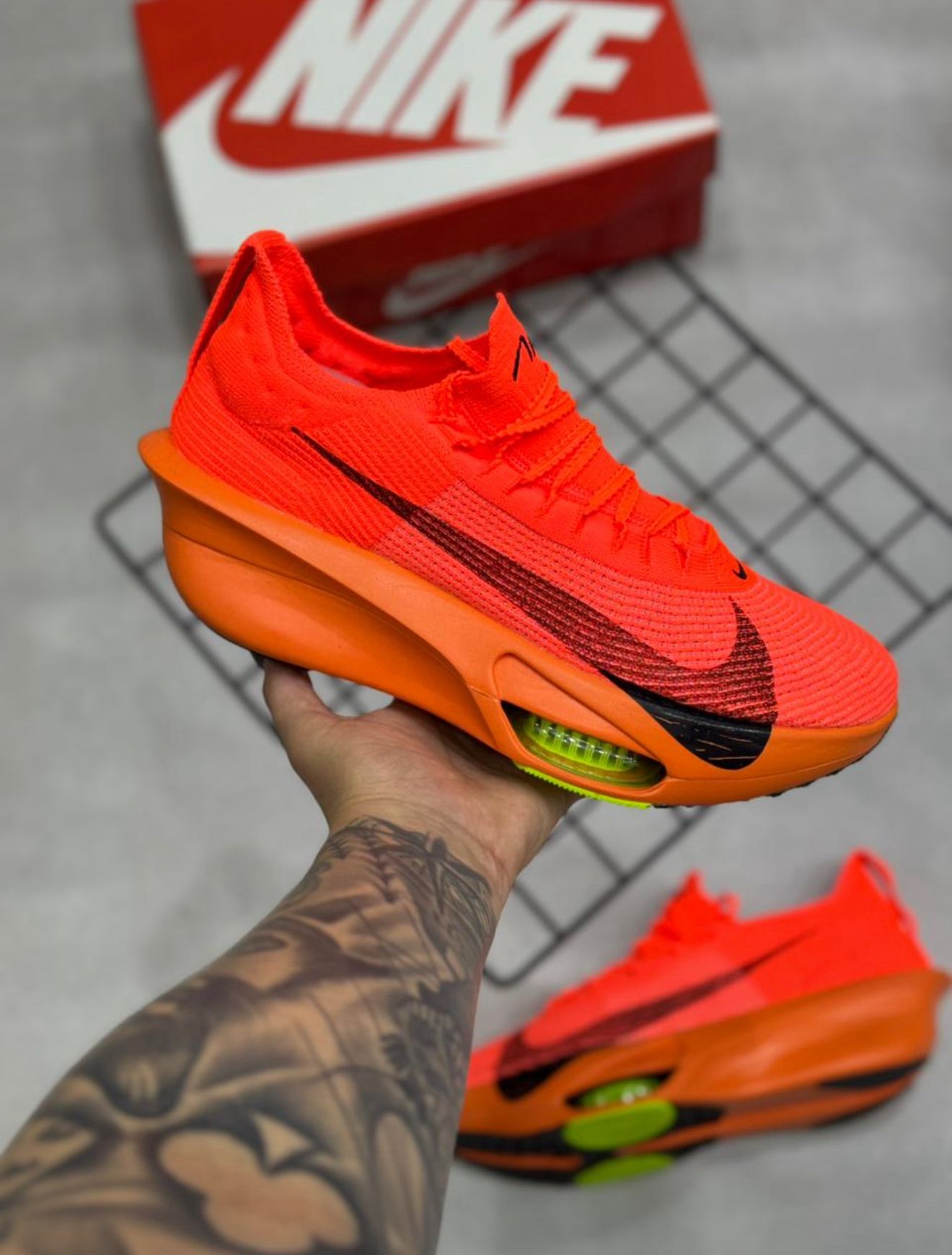 Nike Air Zoom Tempo - Naranjas